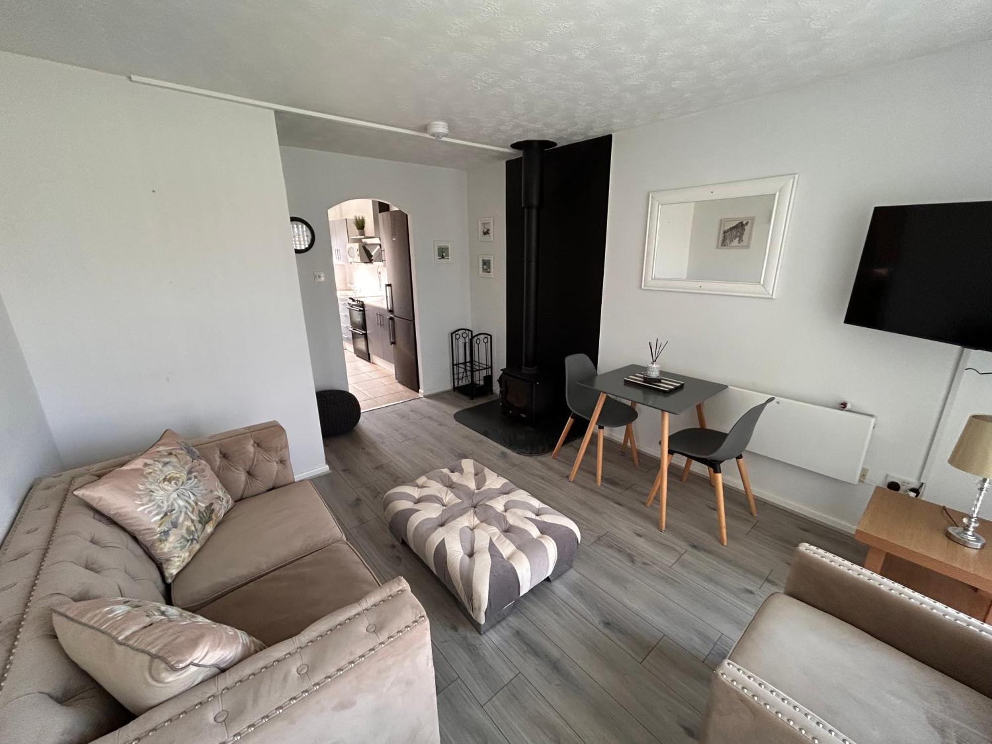 Dog Friendly Beachside Cottage No11 Kessingland With Private Parking 외부 사진